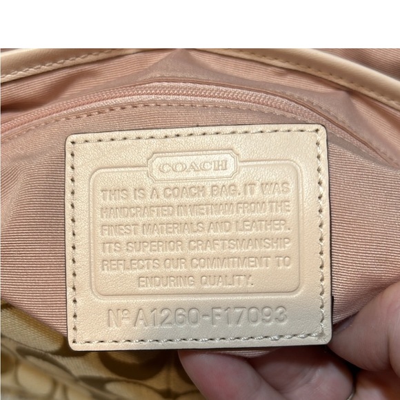 🌺🌸🌺VINTAGE COACH SHOULDER BAG GUC 🌺🌸🌺 - Picture 6 of 8